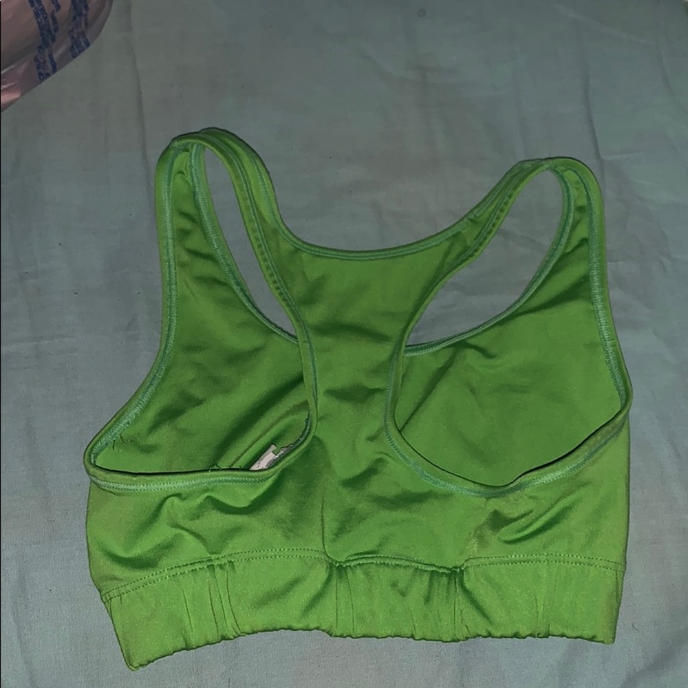 Sports bra! - Picture 3 of 3